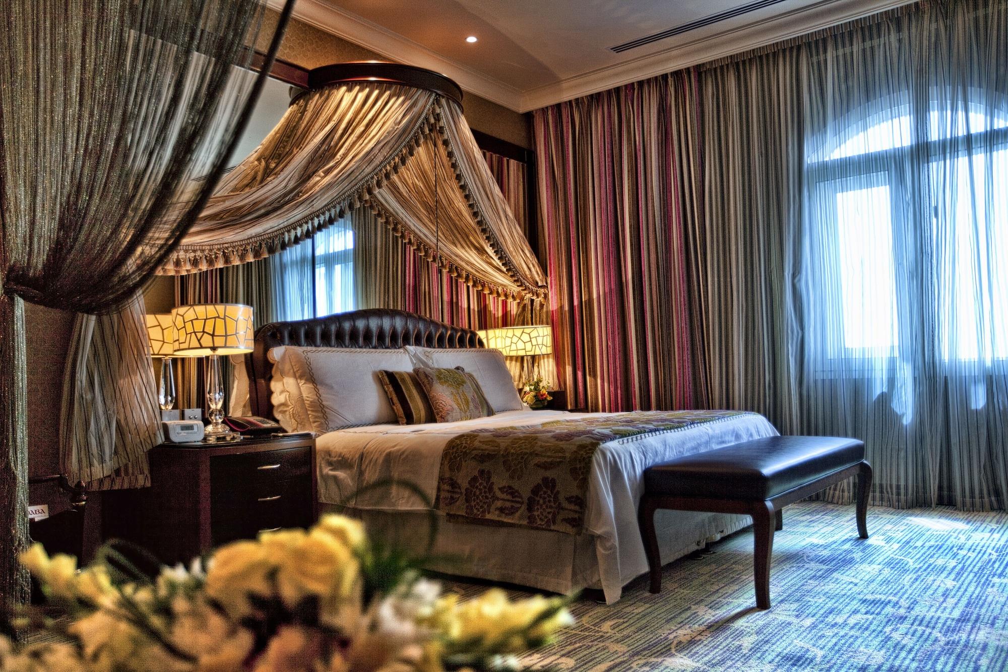 Grand Regency Doha, Trademark Collection By Wyndham Екстер'єр фото A bedroom at the hotel
